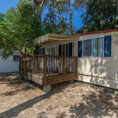 Diana & Josip Mobile Homes 3*
