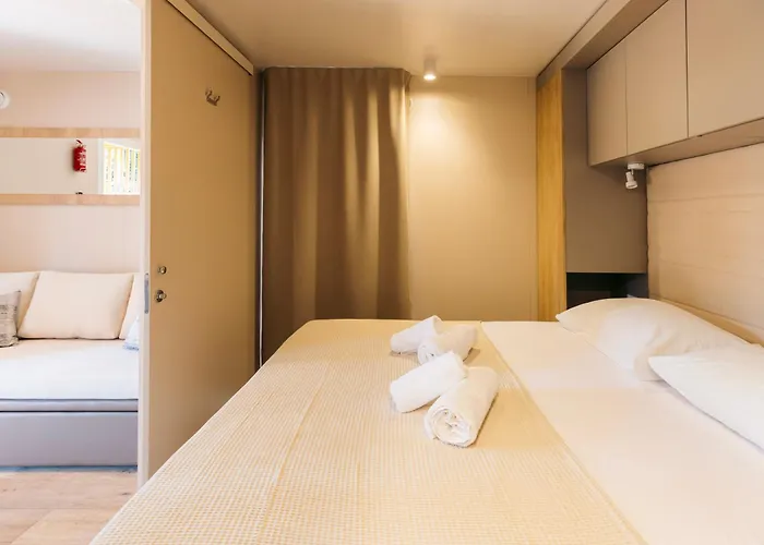 Diana & Josip Mobile Homes 3* Biograd Na Moru