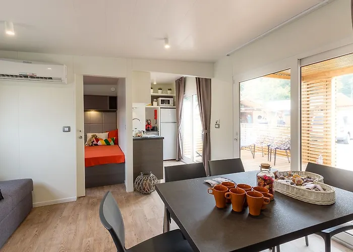 Diana & Josip Mobile Homes Ferienpark