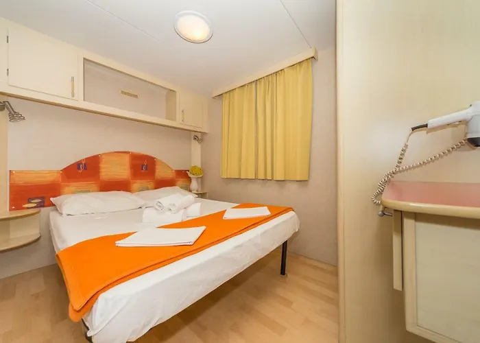 Diana & Josip Mobile Homes Ferienpark