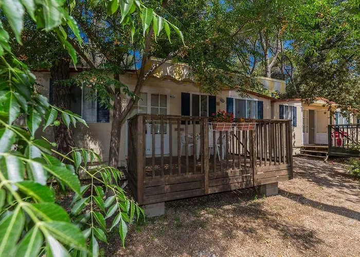 Diana & Josip Mobile Homes 3* Biograd Na Moru