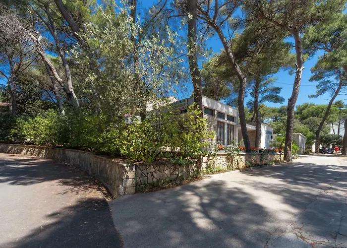 Πάρκο διακοπών Diana & Josip Mobile Homes 3*